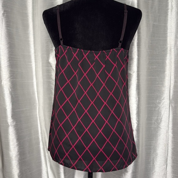 Express Women’s Small Spaghetti Strap V Neck Blouse Pleated Upper Back - Picture 3 of 8